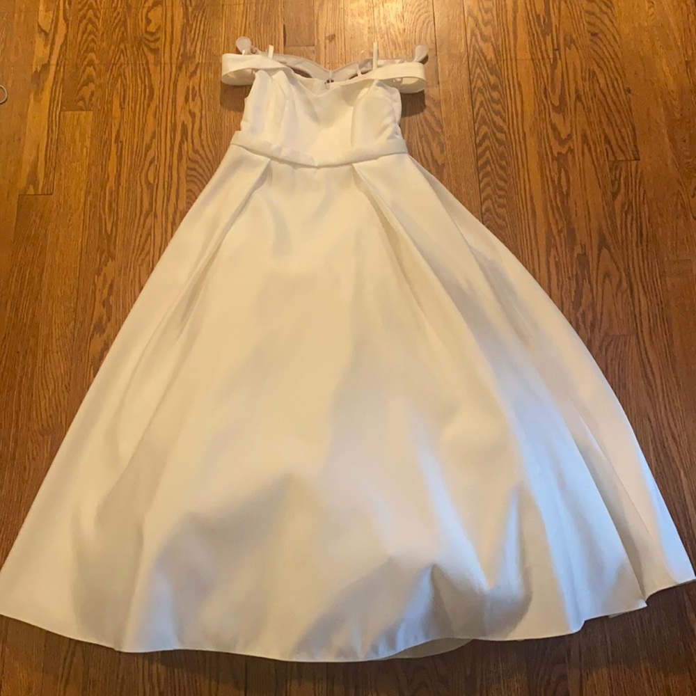 DB Studio satin off the shoulder flower for dress with pockets